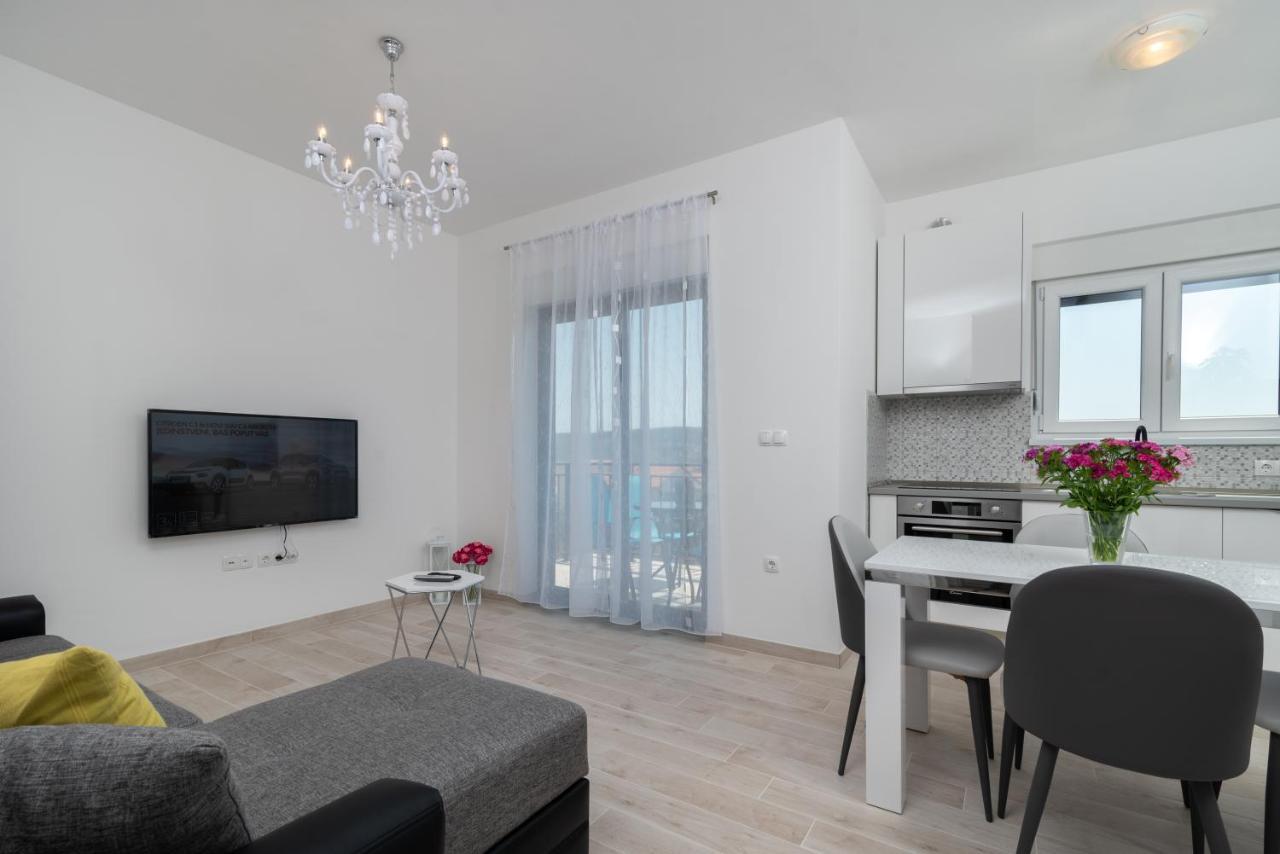 Apartman Pjer Τρογκίρ Εξωτερικό φωτογραφία